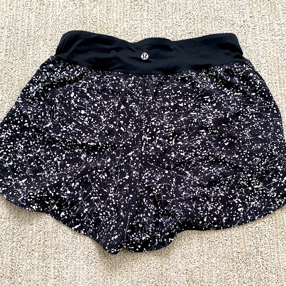 lululemon find your pace short 3”
